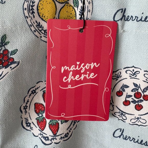 Maison Cherie Whimsical Fruit Reusable Tote - NWT - Picture 9 of 9